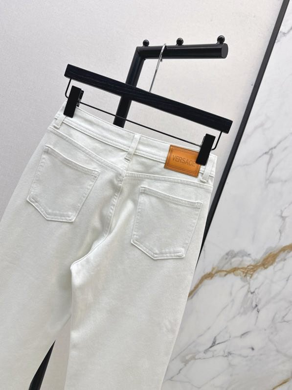 Джинсы женские фото 7