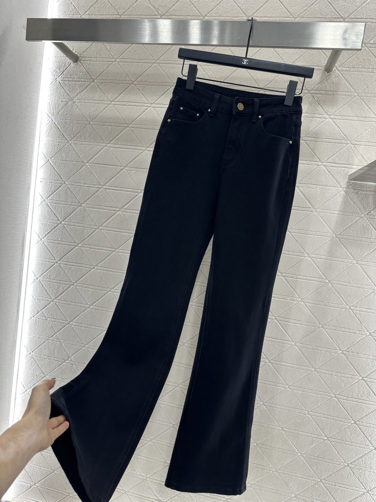 Джинсы женские фото 7