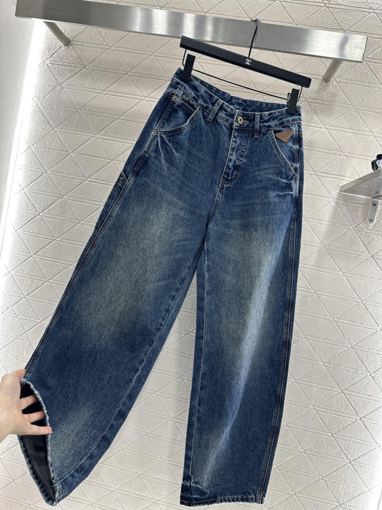 Джинсы женские фото 7