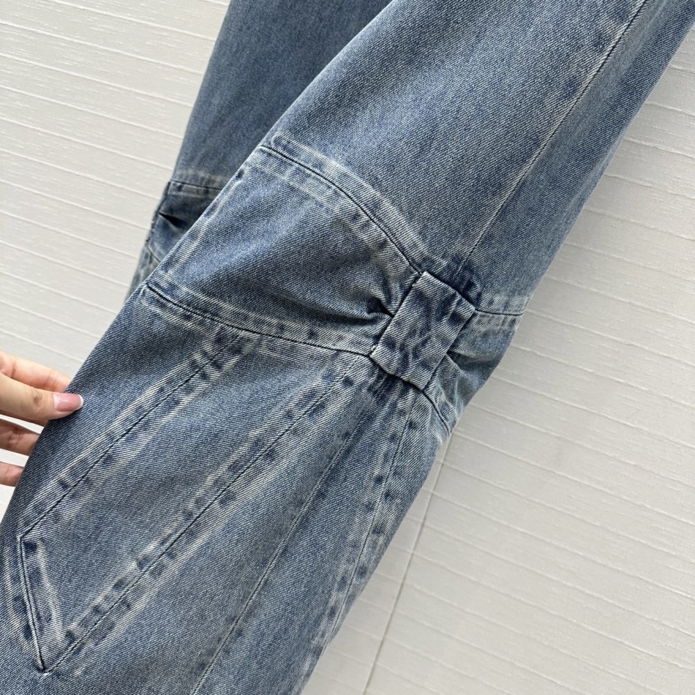 Jeans women's фото 7