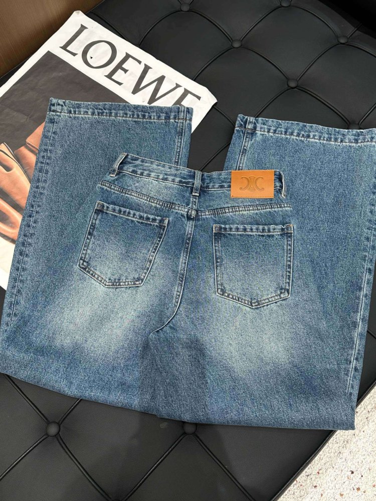 Джинсы женские фото 7