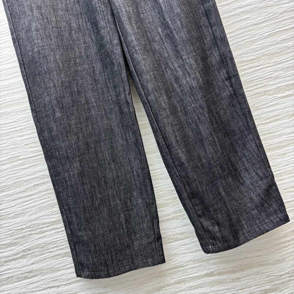 Джинсы женские фото 7