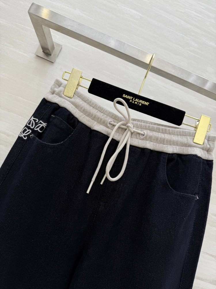 Джинсы женские фото 7