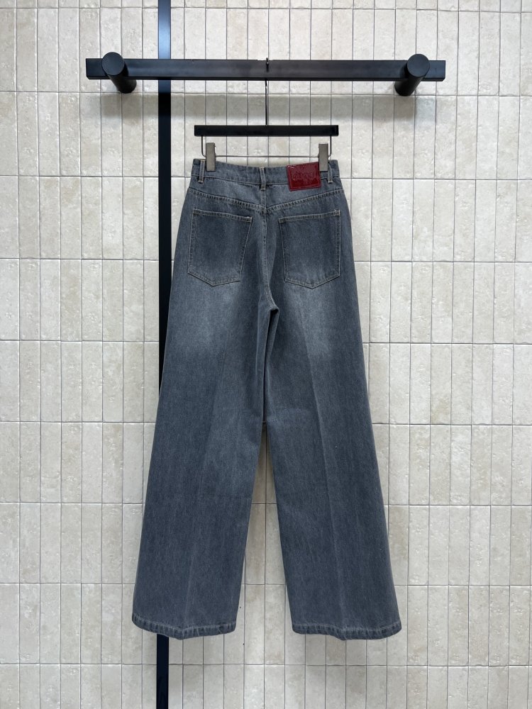 Джинсы женские фото 7