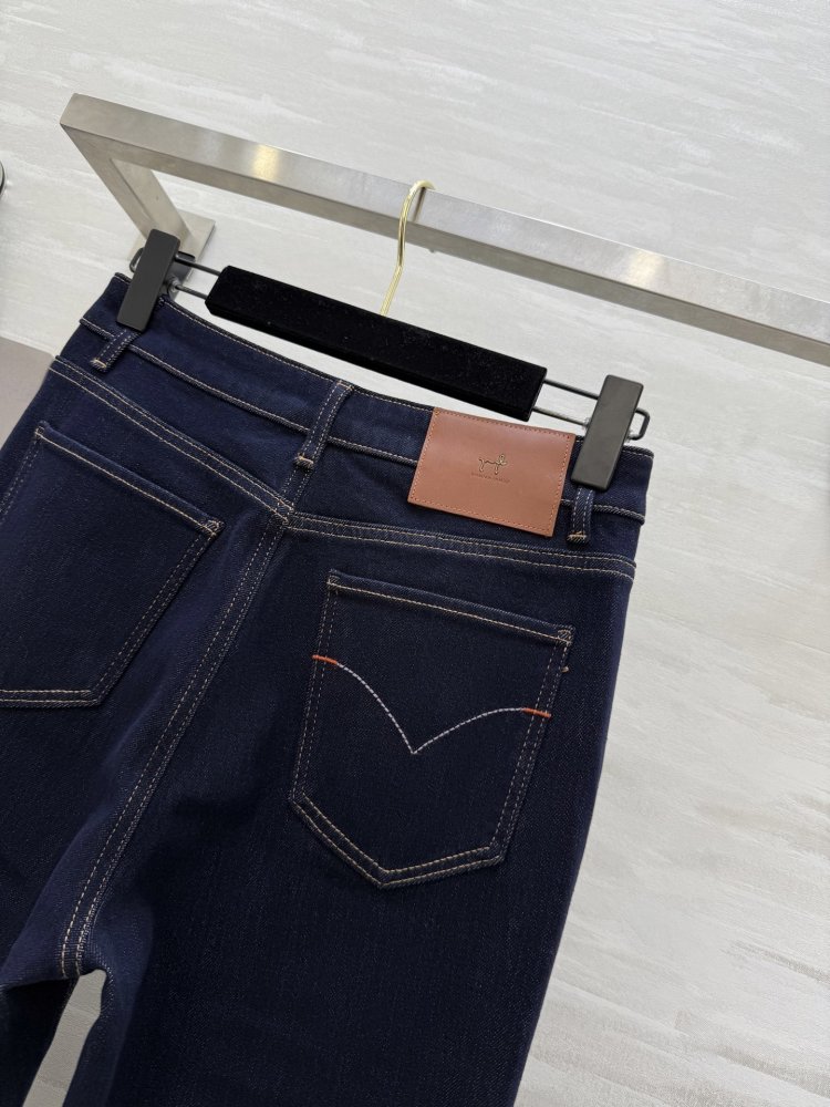 Джинсы женские фото 7