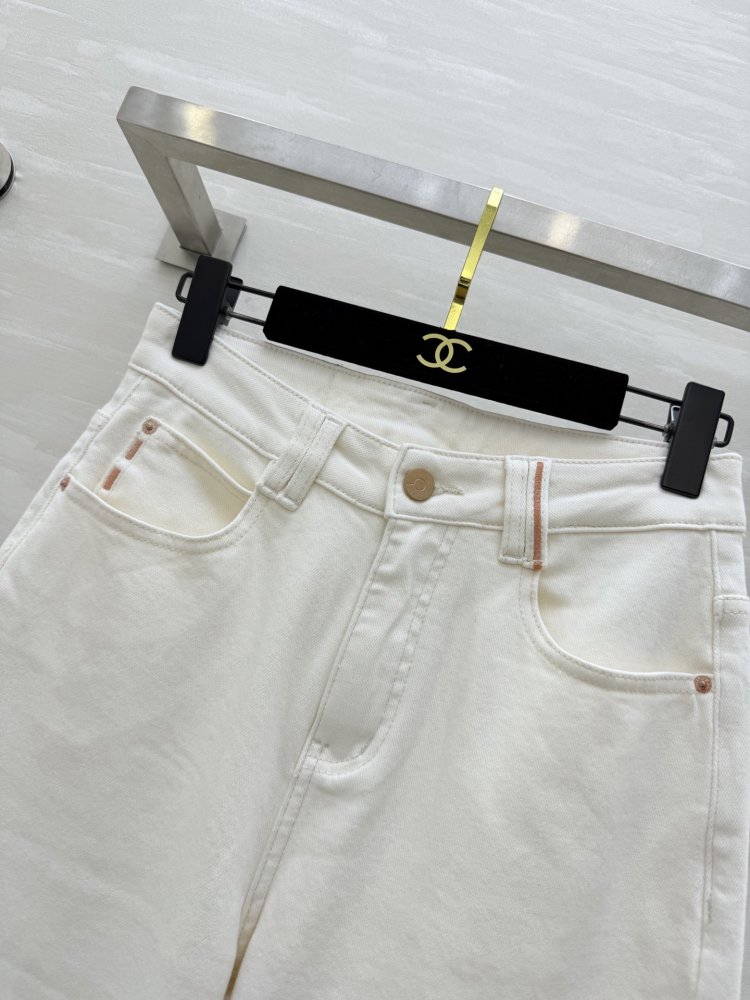 Джинсы женские фото 7