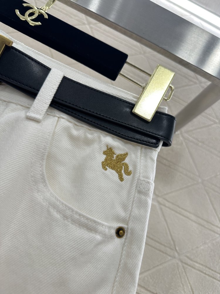 Джинсы женские фото 7