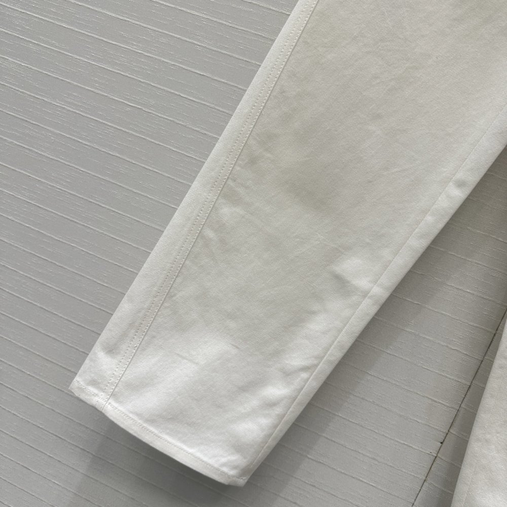 Джинсы женские фото 7