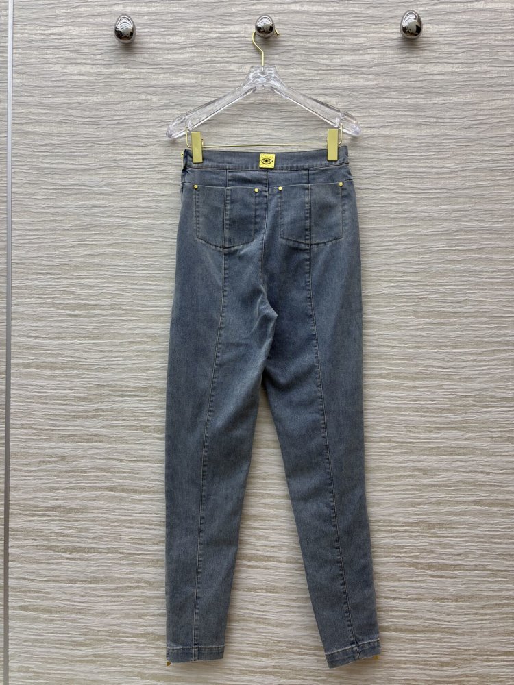 Джинсы женские фото 8