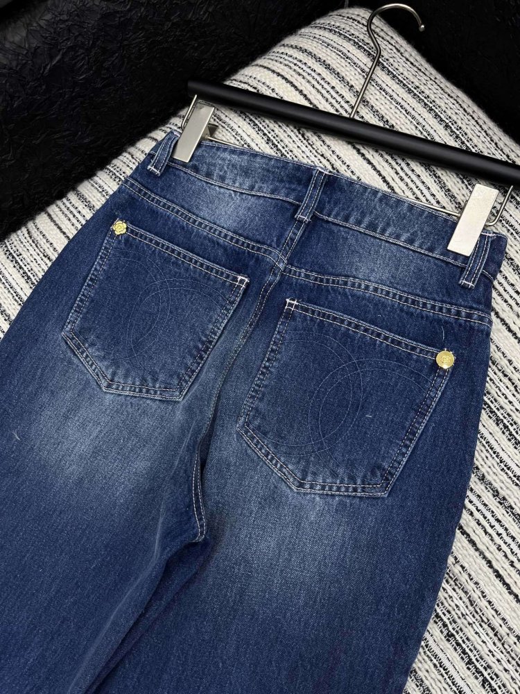 Джинсы женские фото 8