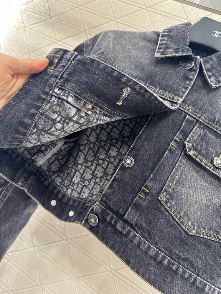 Джинсы женские фото 8