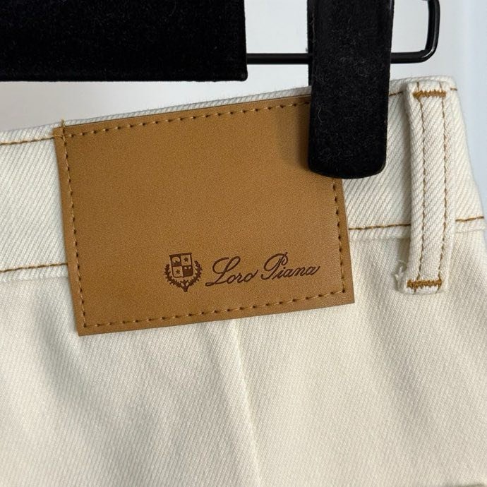 Джинсы женские фото 8