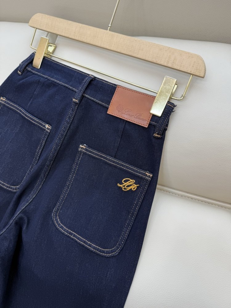 Джинсы женские фото 8