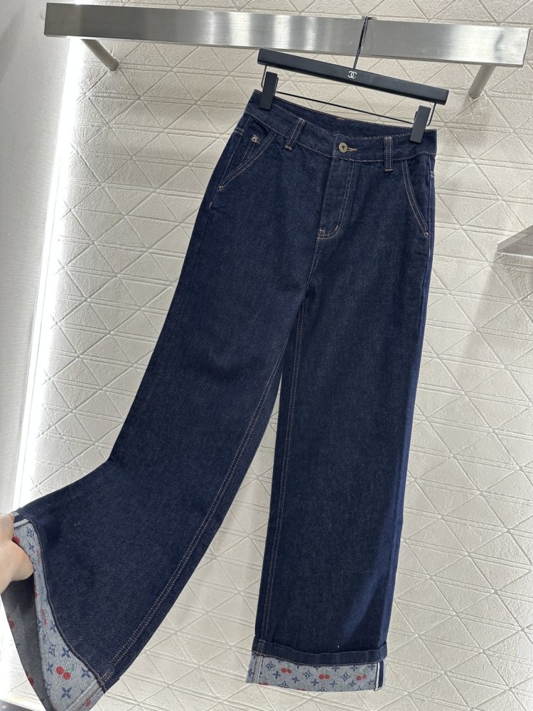 Джинсы женские фото 8