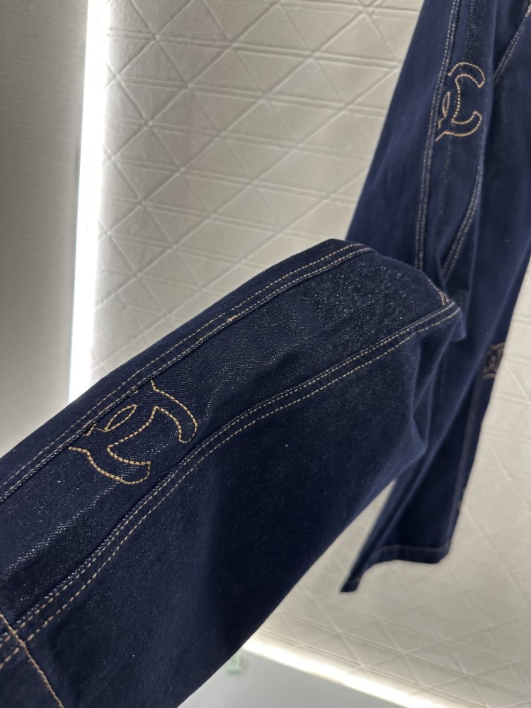 Джинсы женские фото 8