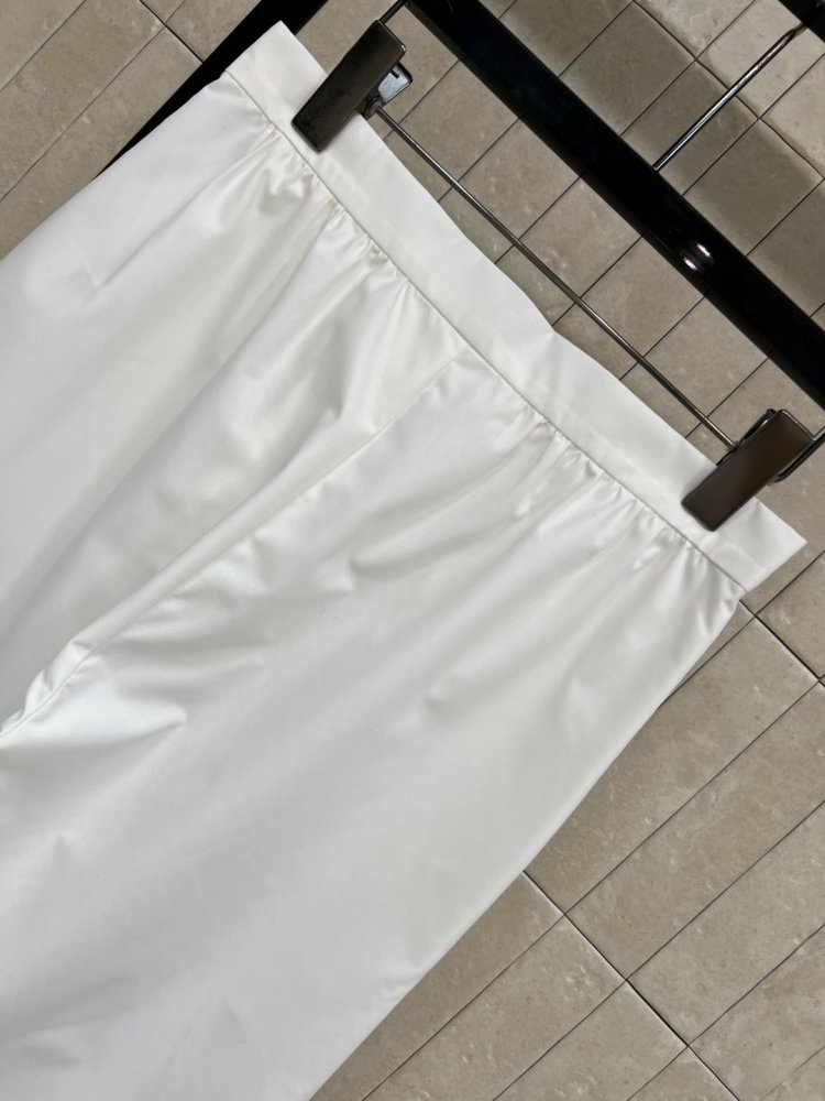 Джинсы женские фото 8