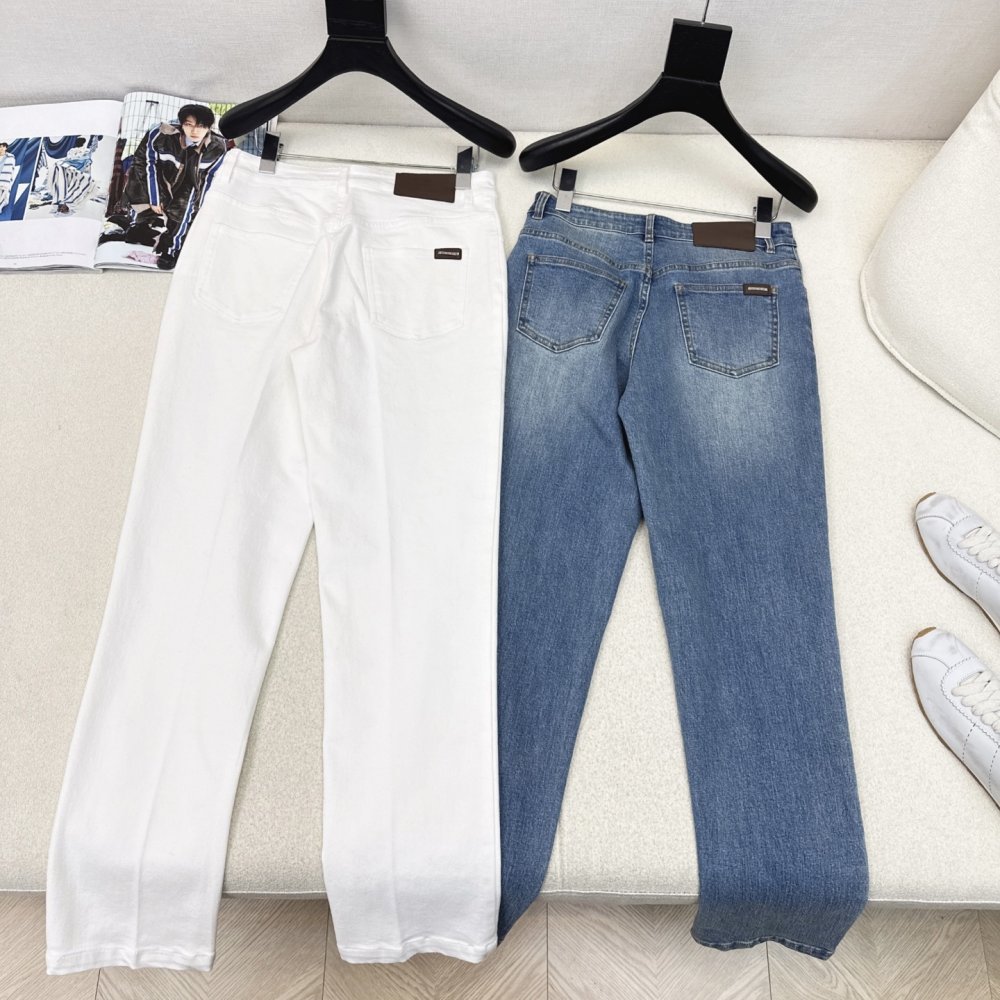 Джинсы женские фото 8