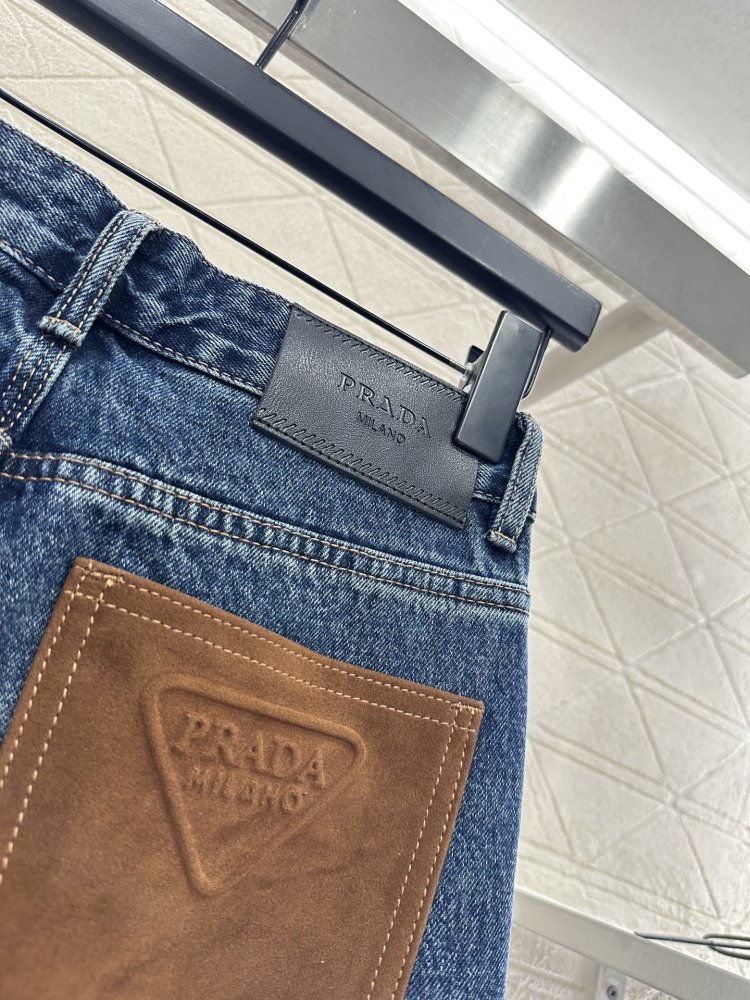 Джинсы женские фото 8