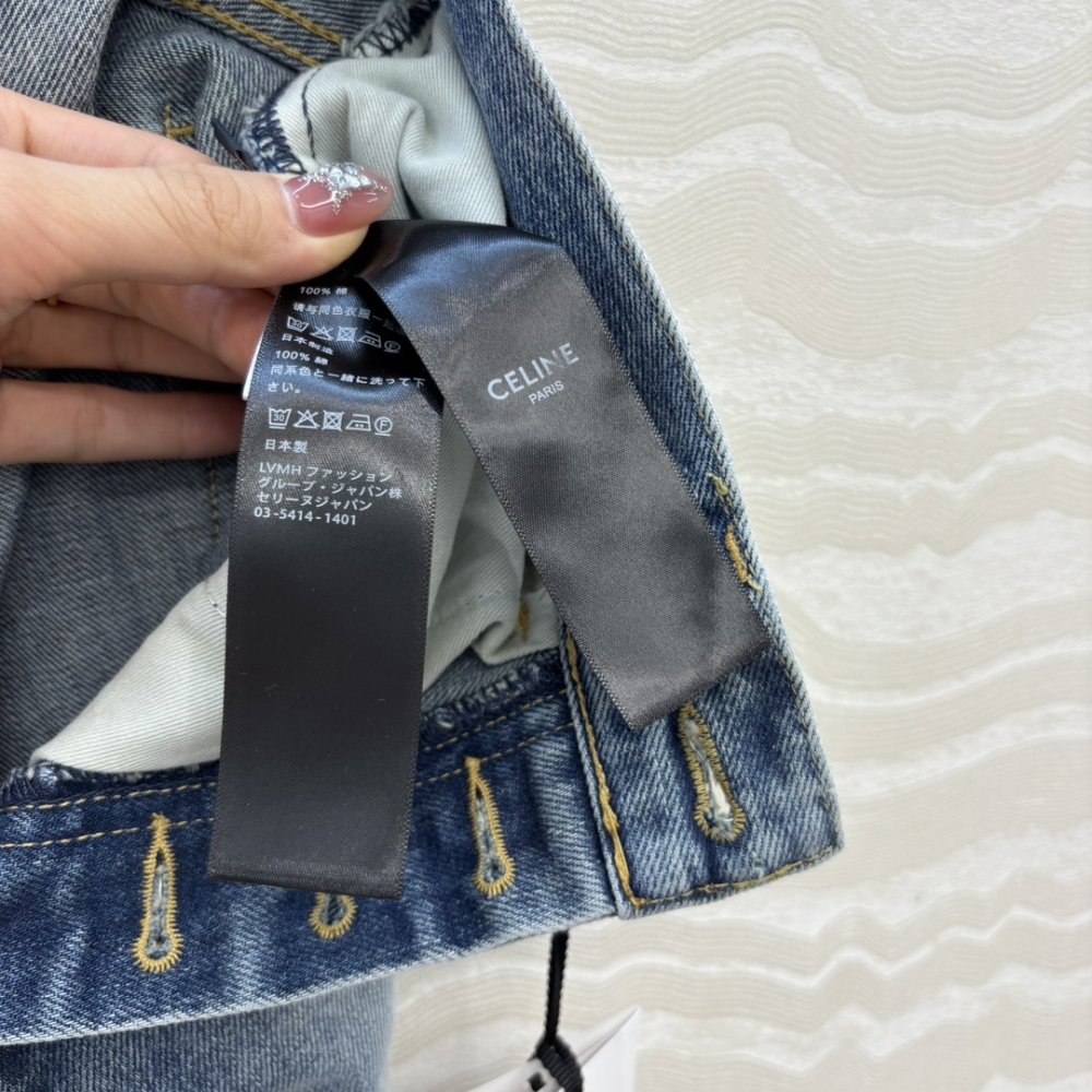 Джинсы женские фото 8