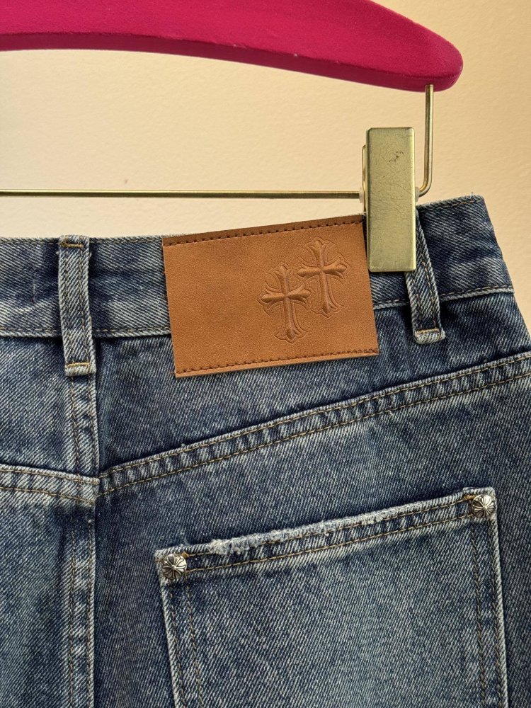 Джинсы женские фото 8