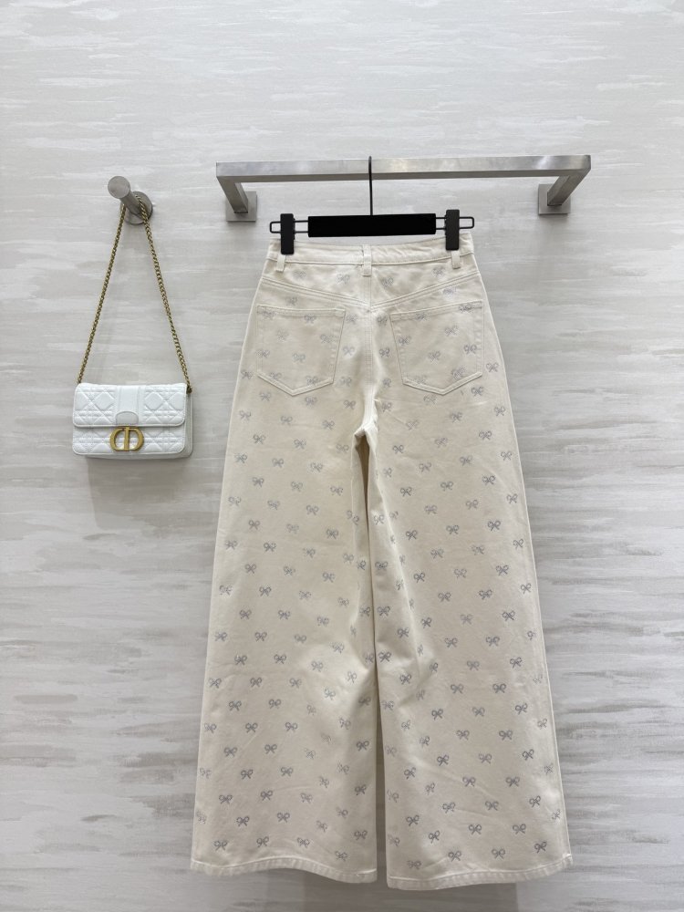 Джинсы женские фото 9