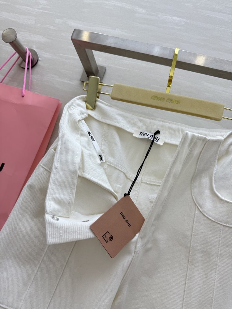 Джинсы женские фото 9