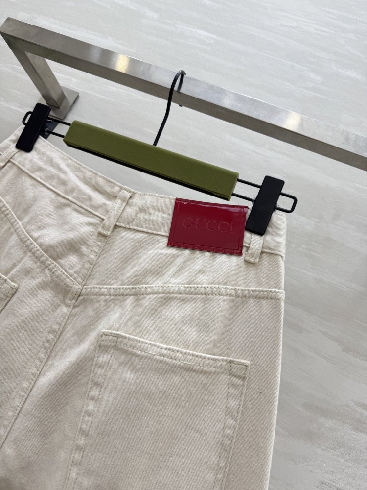 Джинсы женские фото 9