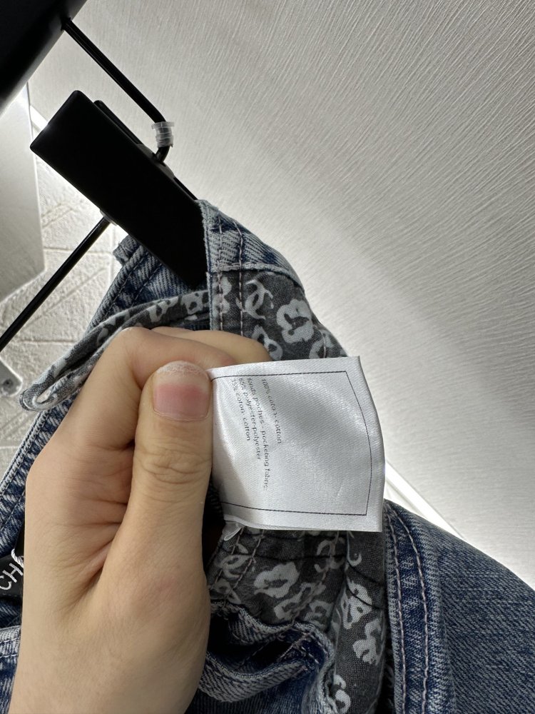 Джинсы женские фото 9