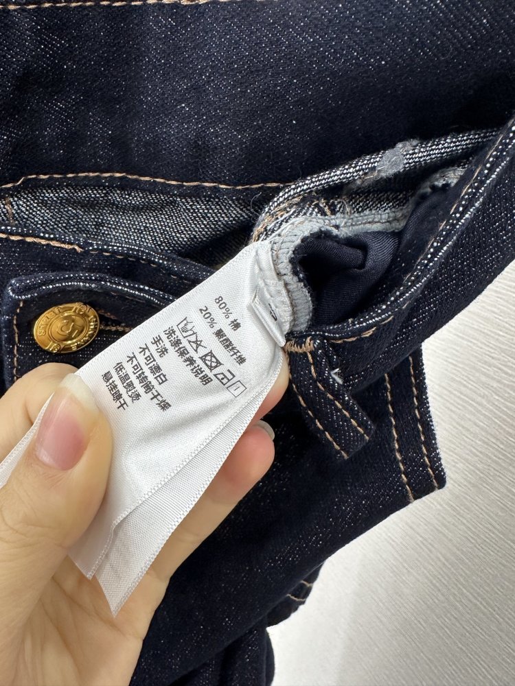 Джинсы женские фото 9