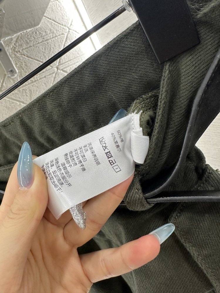 Джинсы женские фото 9