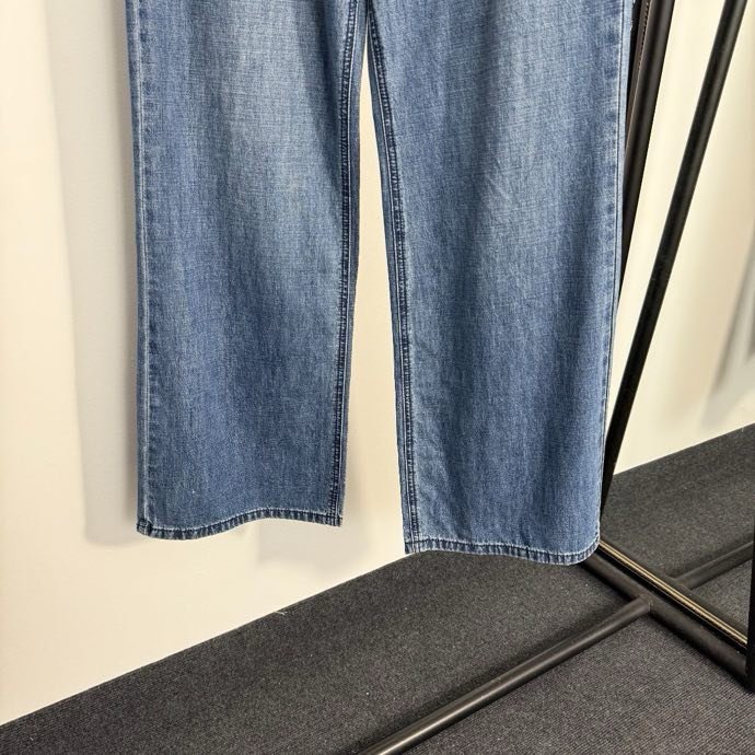 Джинси жіночі фото 9