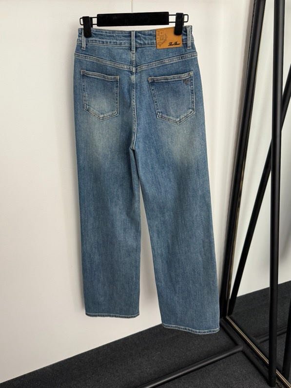 Джинсы женские фото 9