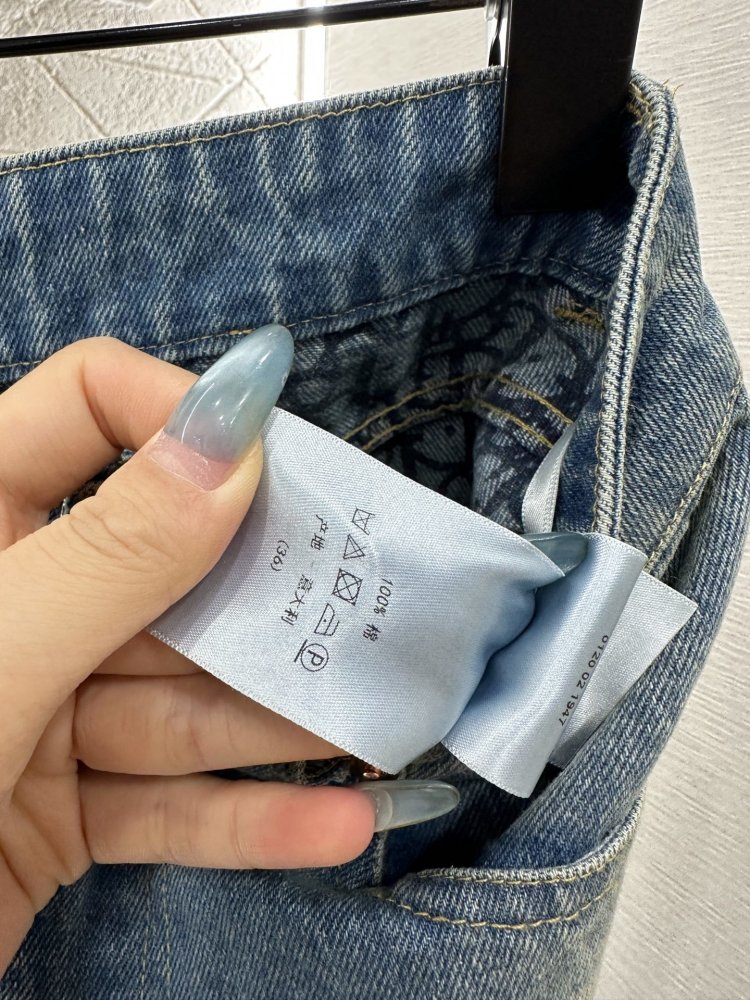 Джинси жіночі фото 9