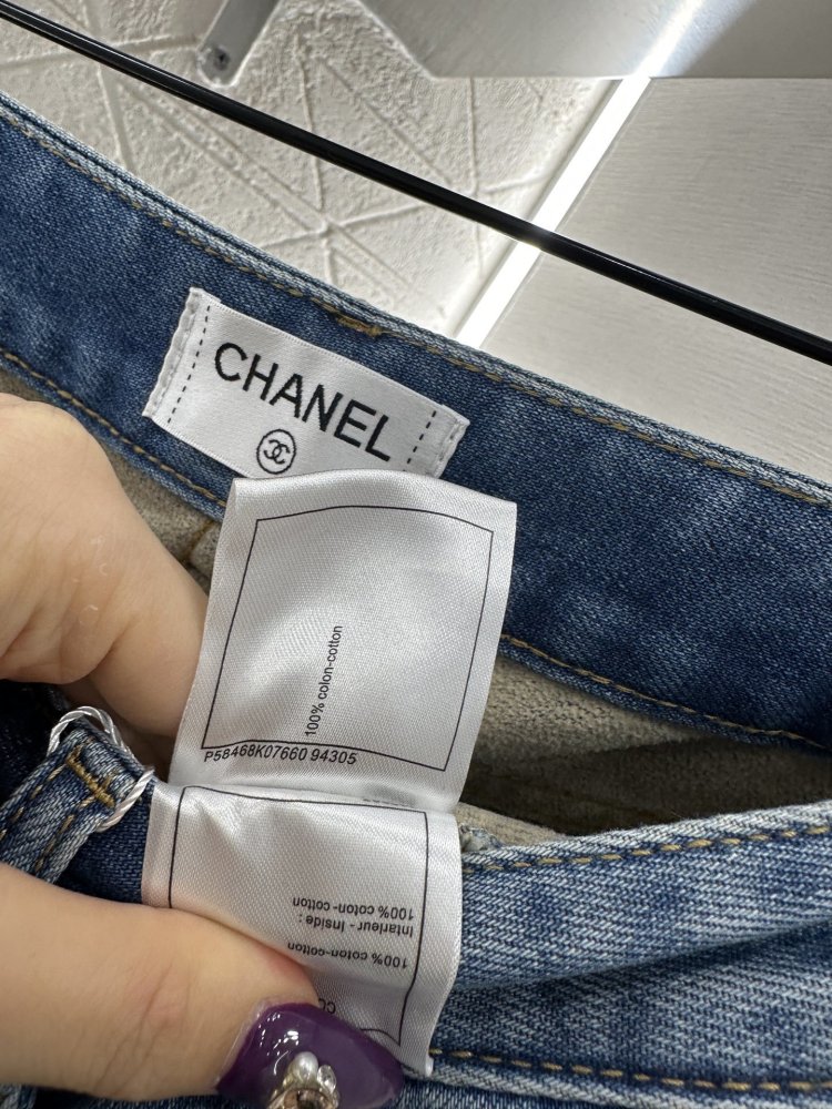 Джинсы женские фото 9