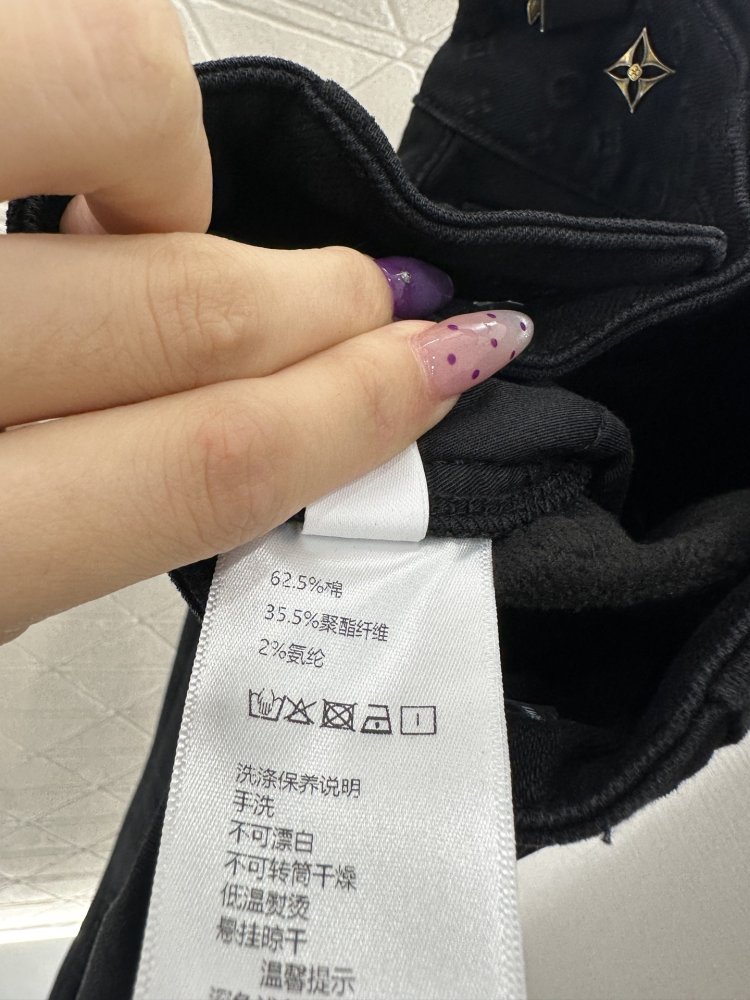 Джинсы женские фото 9