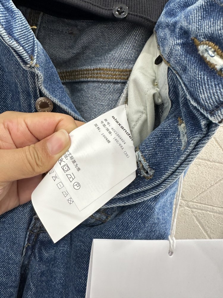 Джинси жіночі фото 9