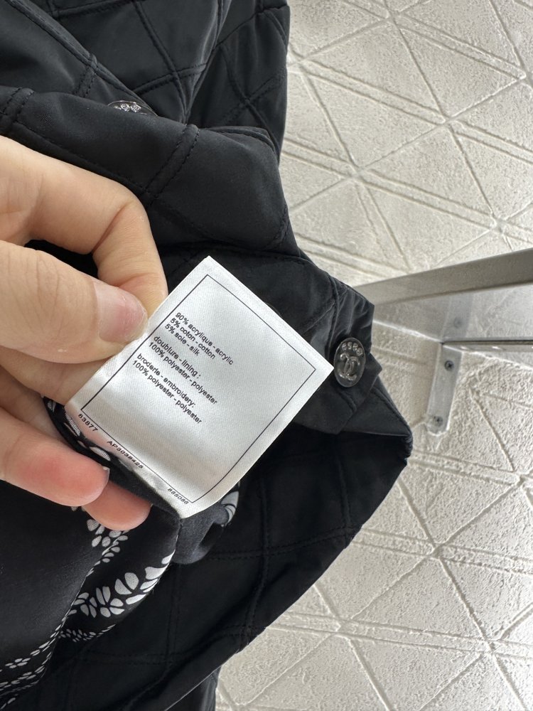 Куртка женская фото 7