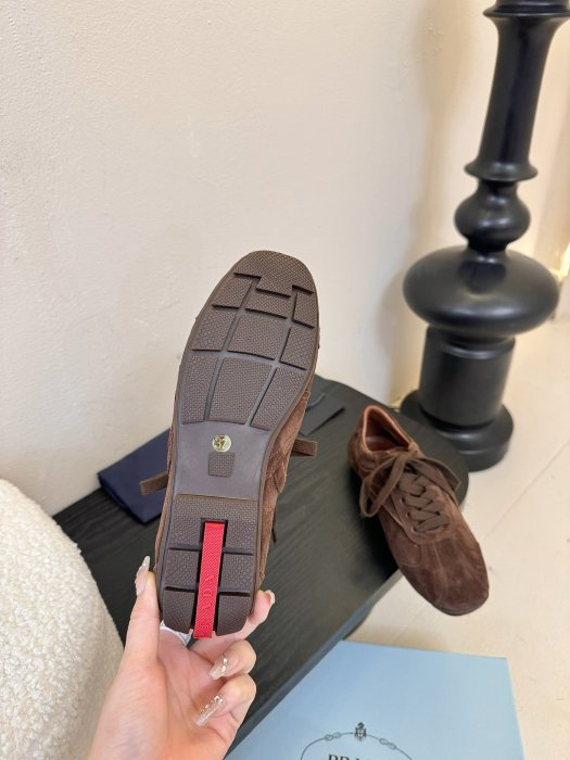 Кроссовки фото 6