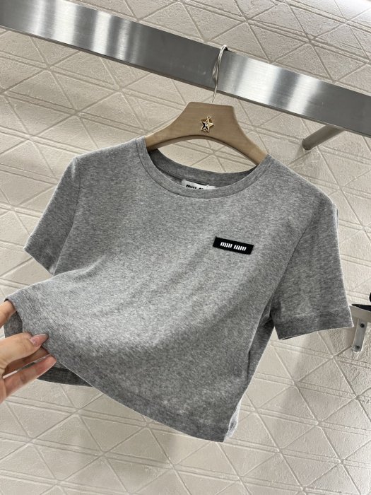 Футболка женская фото 5