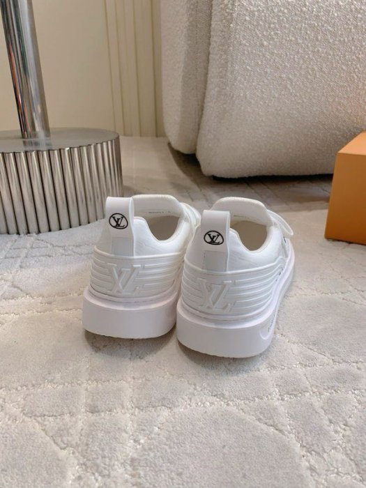 Sneakers фото 2