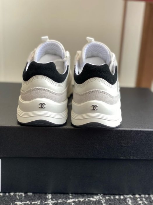 Sneakers фото 3