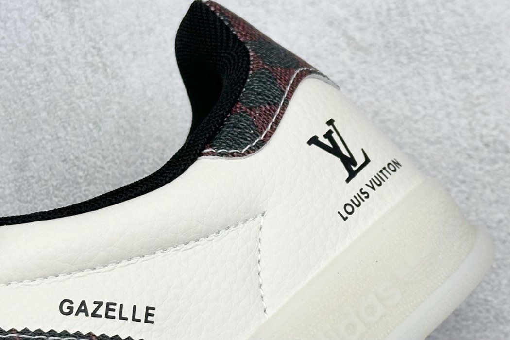 Кроссовки Originals Gazelle INdoor x Louis Vuitton фото 9