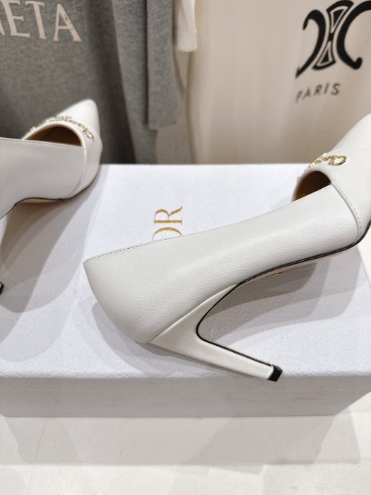 Туфли женские фото 8