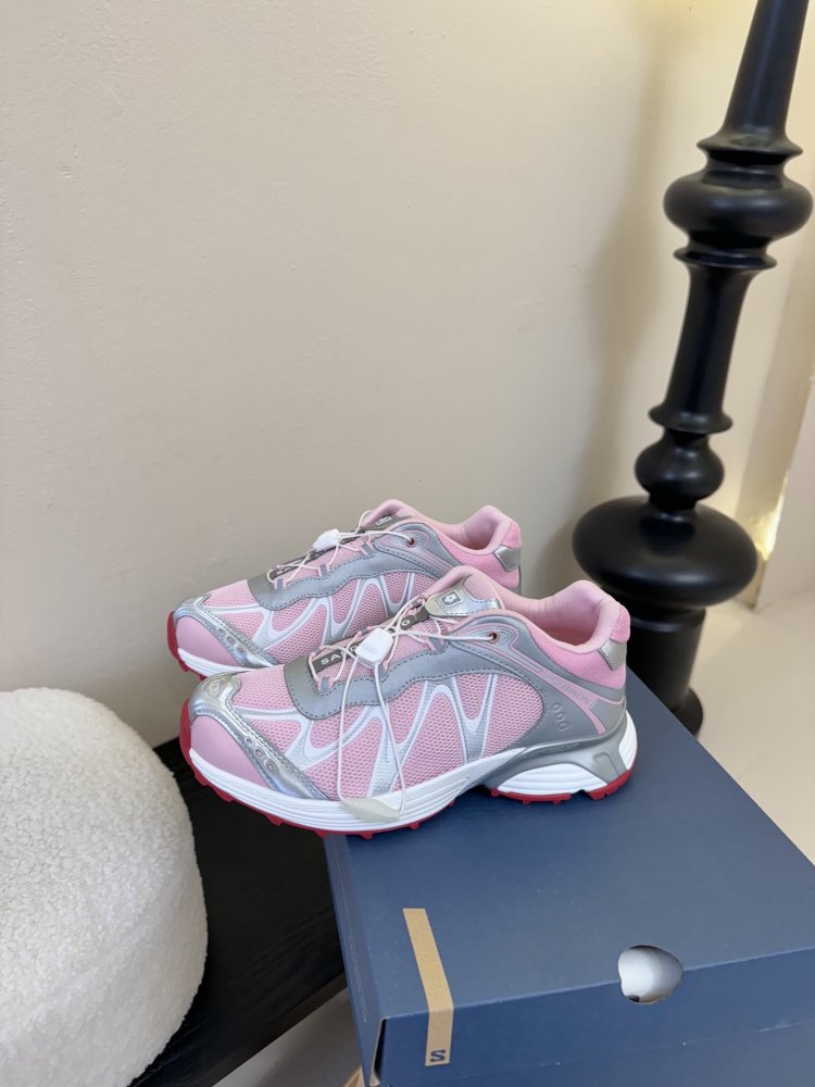 Кроссовки женские XT-6 фото 5