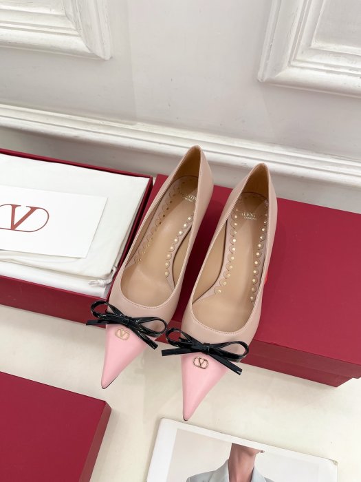 Туфлі жіночі Valentino Garavani фото 5