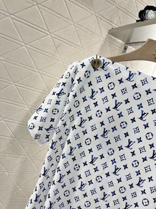 Футболка женская фото 7