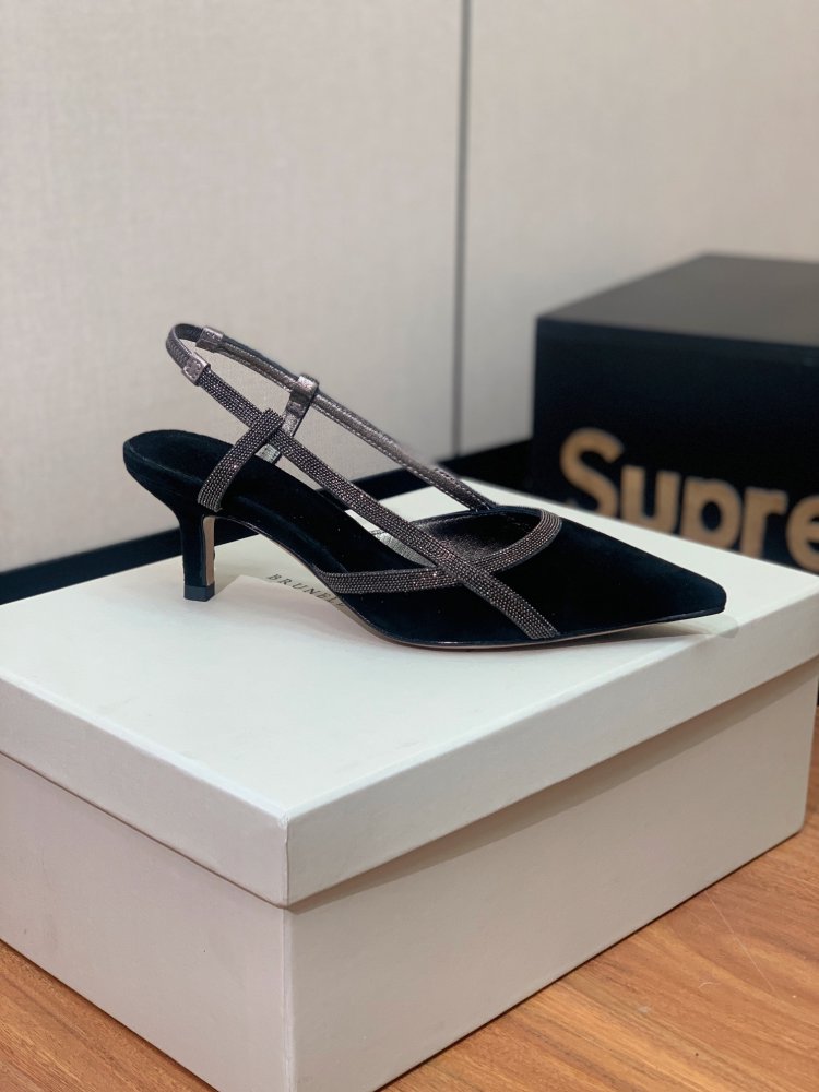 Босоножки фото 4