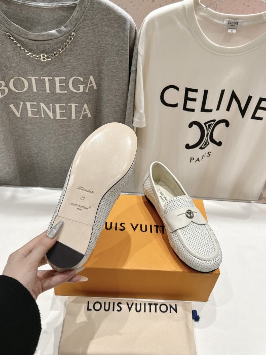 Туфли женские фото 8