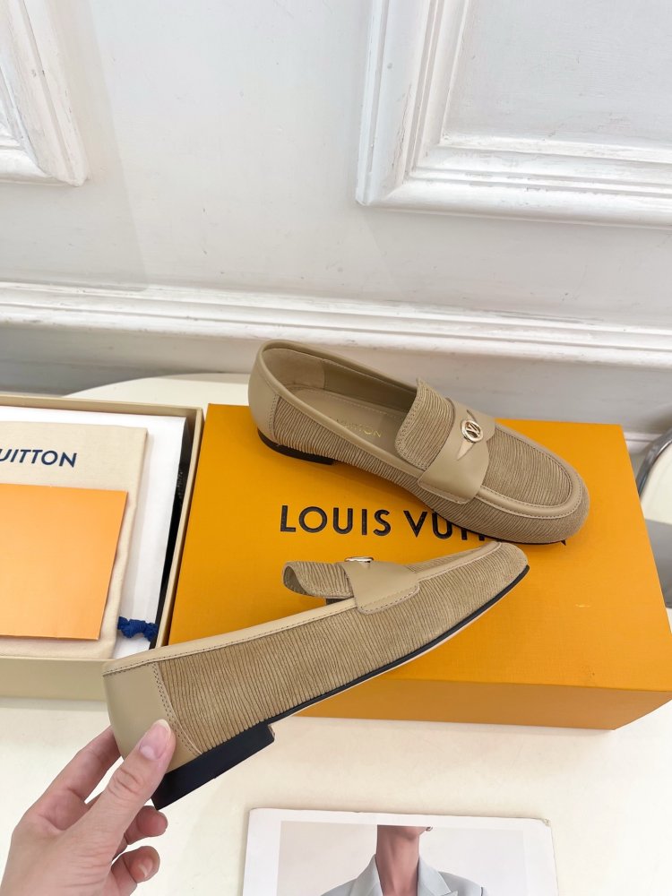 Лоферы женские фото 5