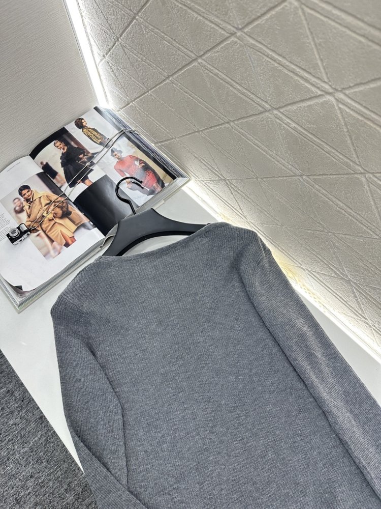 Кофта жіноча фото 4